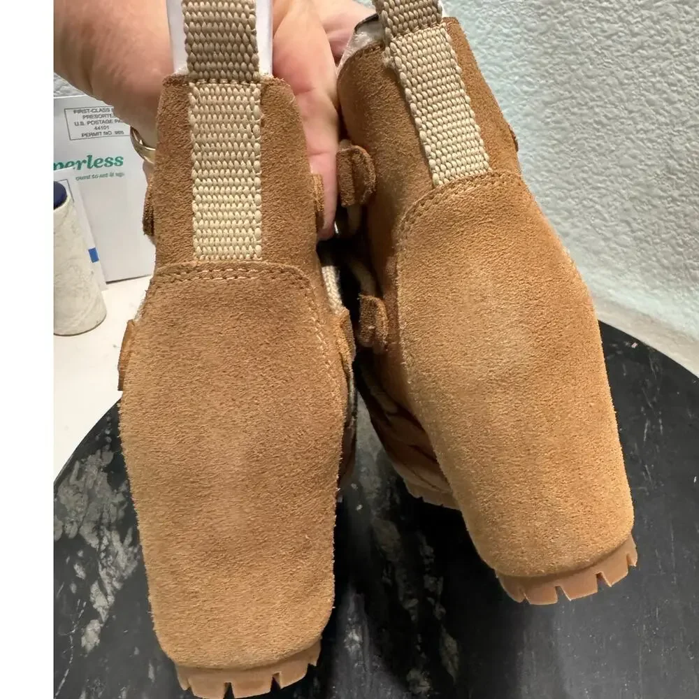 MERRILL New $170 Moab Camel Wedge Polar Laced Boots Faux Fur Lining Size 6
